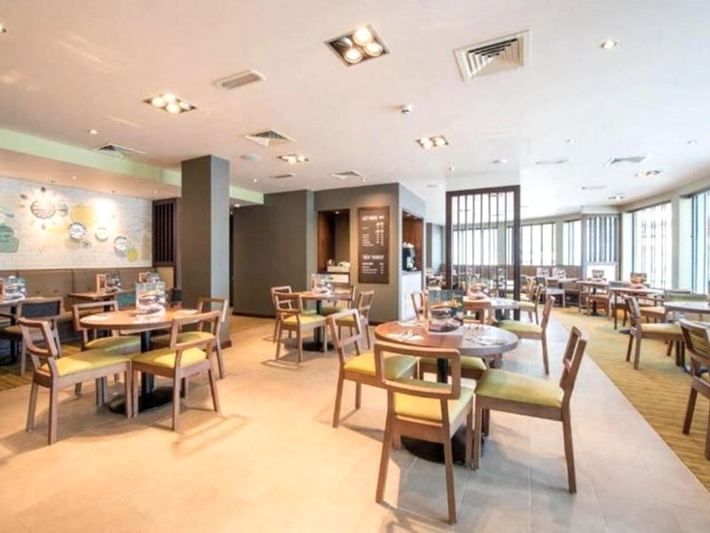 Premier Inn Leek Town Centreの写真