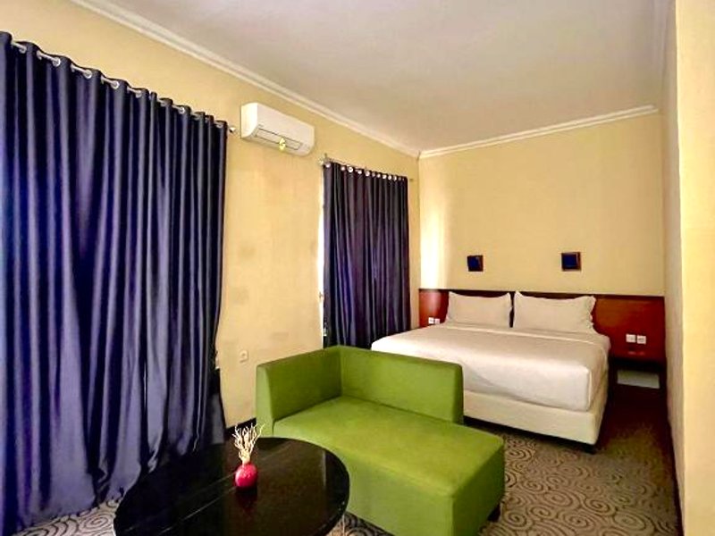 EMER ONE MOSLEM FRIENDLY HOTELの写真