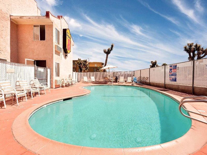 スーパー 8 バイ ウインダム ユッカ バレー ジョシュア ツリー ナショナル パーク エリア (Super 8 By Wyndham Yucca Val/Joshua Tree Nat Pk Area)の写真