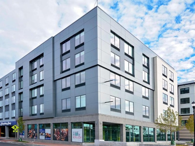 Hampton Inn Salem Boston, MAの写真