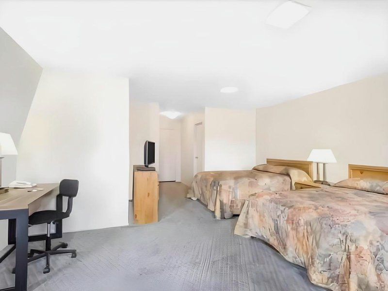 トラベロッジ バイ ウィンダム ニュー フィラデルフィア (Travelodge by Wyndham New Philadelphia)の写真