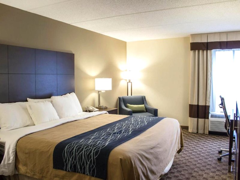Comfort Inn & Suites Fuquay Varinaの写真