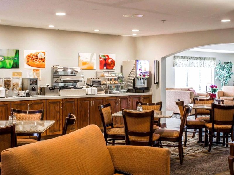 Quality Inn Fuquay Varina Eastの写真