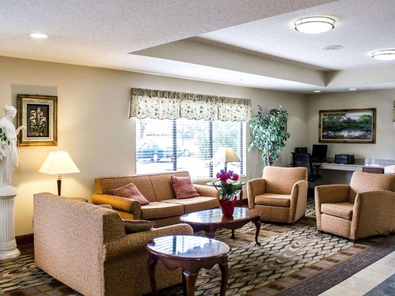 Quality Inn Fuquay Varina Eastの写真
