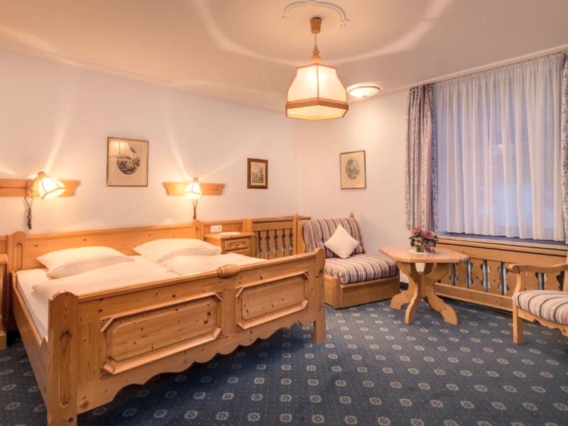 ホテル ガストフ ツア ポスト (Hotel Gasthof zur Post)の写真