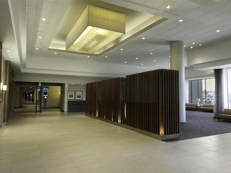 ヒルトン トロント エアポート ホテル&スイーツ (Hilton Toronto Airport Hotel & Suites)の写真