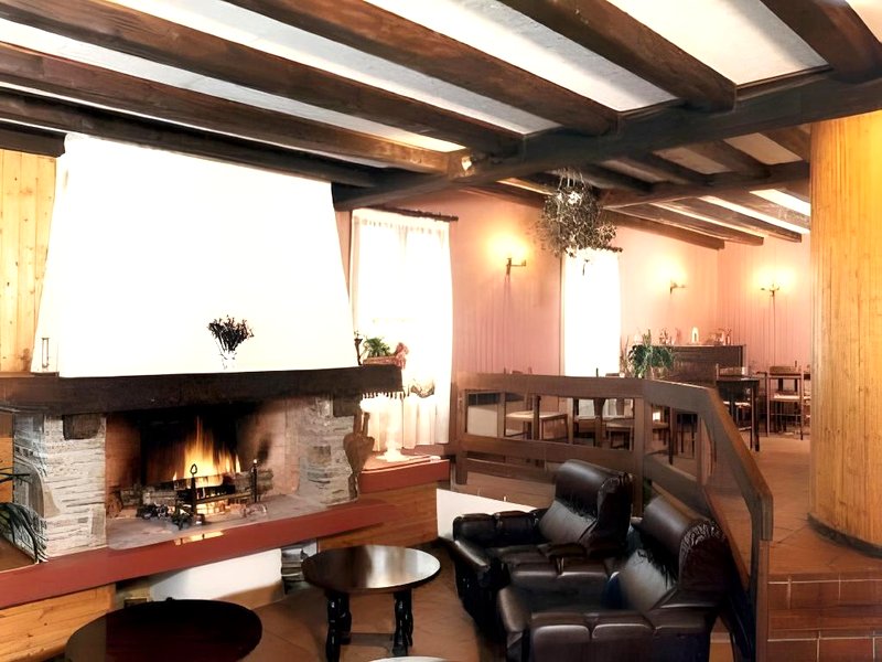 Hotel - Restaurant - Bar - Le Sapin Fleuriの写真