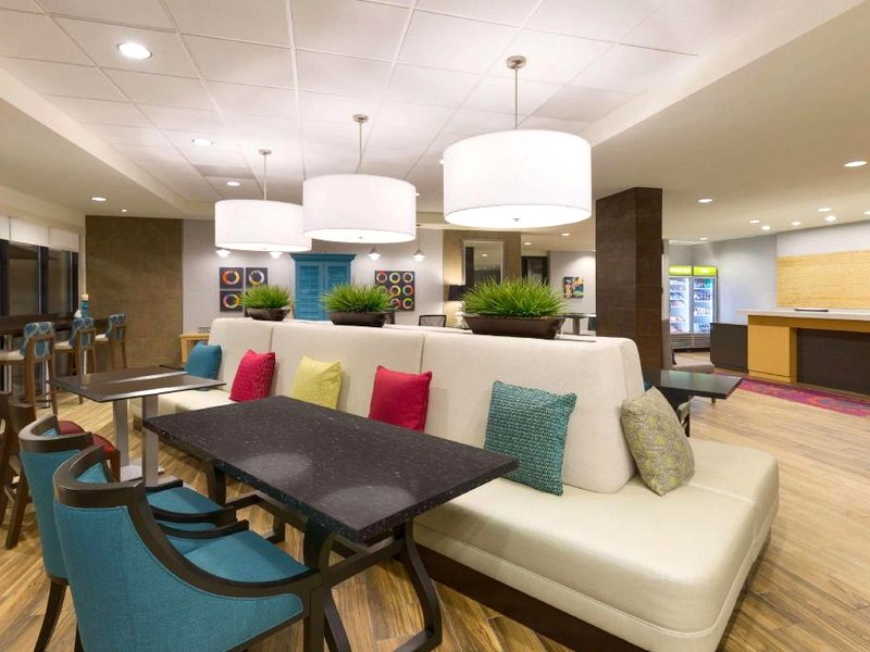 Home2 Suites by Hilton Downingtown Exton Route 30の写真