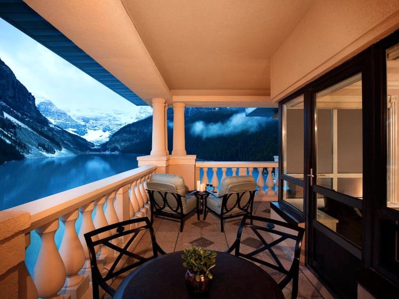 フェアモント シャトー レイク ルイーズ (Fairmont Chateau Lake Louise)の写真