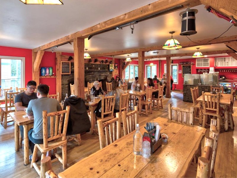 HI Lake Louise Alpine Centre - Hostelの写真