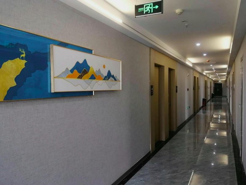 Thank Hotel Shaanxi Yulin Yuyang District Railway Stationの写真