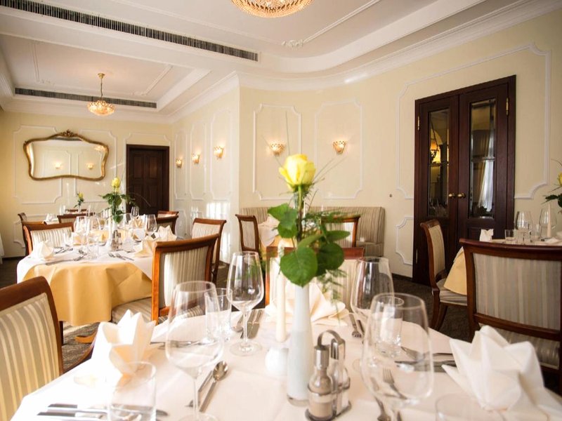 ホテル アンド レストラン ゴールドナー プルグ (Hotel and Restaurant Goldener Pflug)の写真