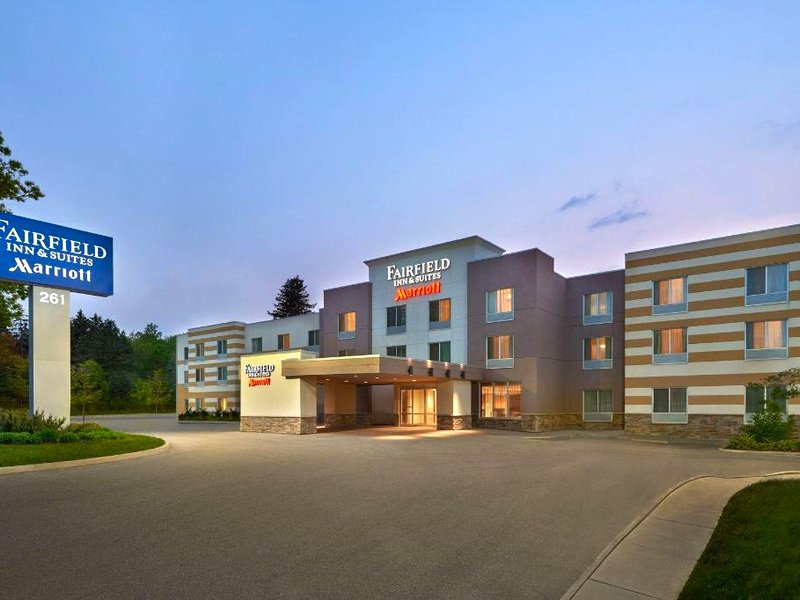 Fairfield Inn & Suites Barrieの写真