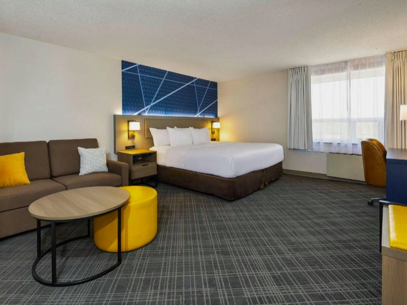 コンフォート イン & スイーツ (Comfort Inn & Suites)の写真