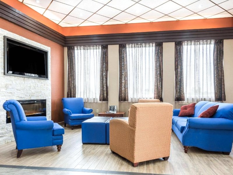コンフォート イン & スイーツ (Comfort Inn & Suites)の写真
