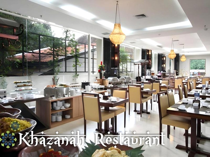 ナミラ シャリア ホテル ペカロンガン (Namira Syariah Hotel Pekalongan)の写真