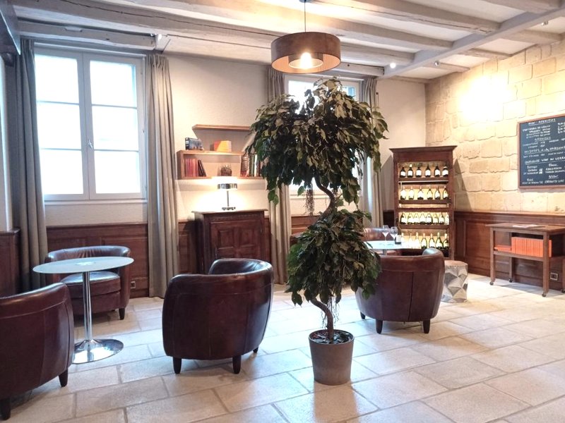 ホテル グラン モナーク (Hotel Grand Monarque)の写真