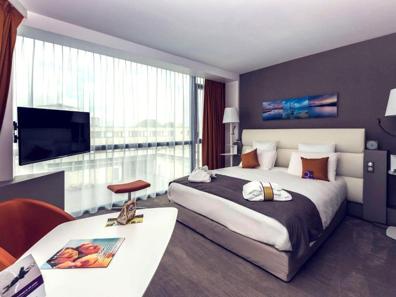 オテル メルキュール シェルブール サントル ポー (Hotel Mercure Cherbourg Centre Port)の写真