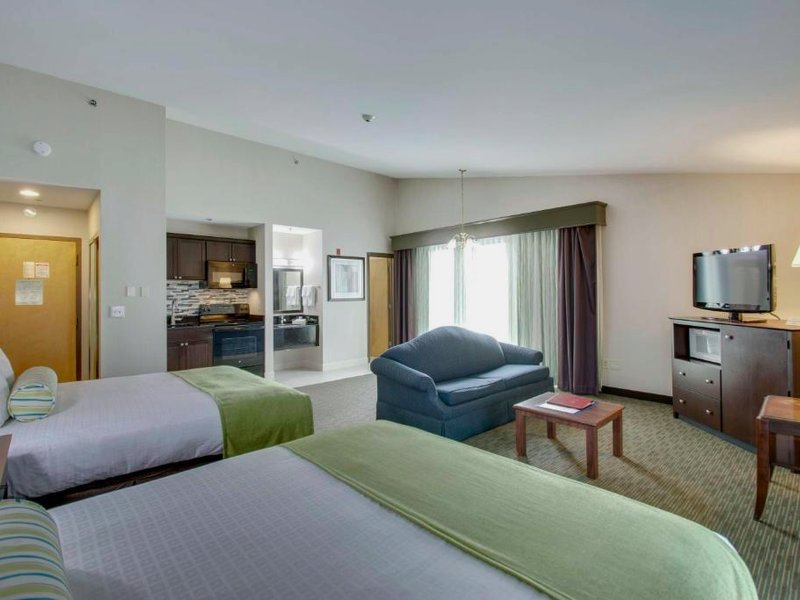 ベストウェスタン プラス ザ イン アット ハンプトン (Best Western PLUS The Inn at Hampton)の写真