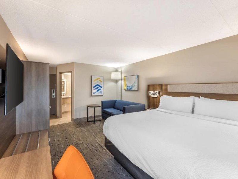 ホリデイ イン エクスプレス クレストウッド バイ IHG (Holiday Inn Express Crestwood By IHG)の写真
