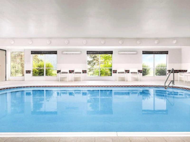 カントリー イン&スイーツ バイ ラディソン ビッグ フラッツ （エルマイラ） (Country Inn & Suites by Radisson, Big Flats (Elmira), NY)の写真