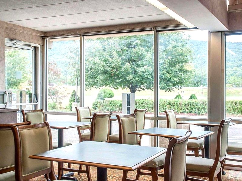 エコノ ロッジ エルマイラ コーニーング (Econo Lodge Elmira-Corning)の写真