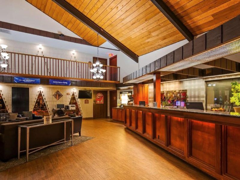 シュアステイ プラス ホテル バイ ベスト ウェスタン ブラック リバー フォールズ (SureStay Plus Hotel by Best Western Black River Falls)の写真