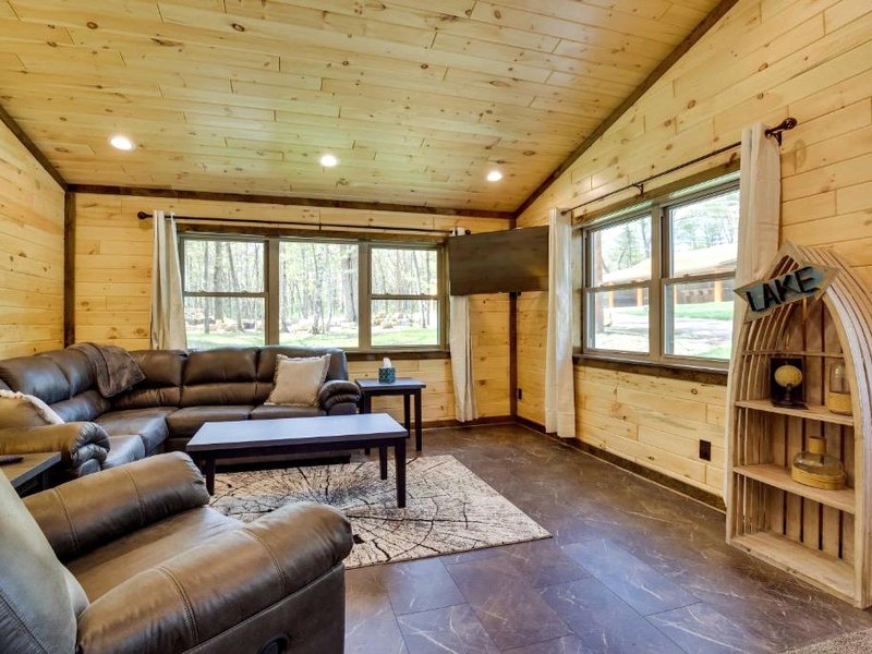 Near Memorial Park Lake Arbutus Vacation Rentalの写真