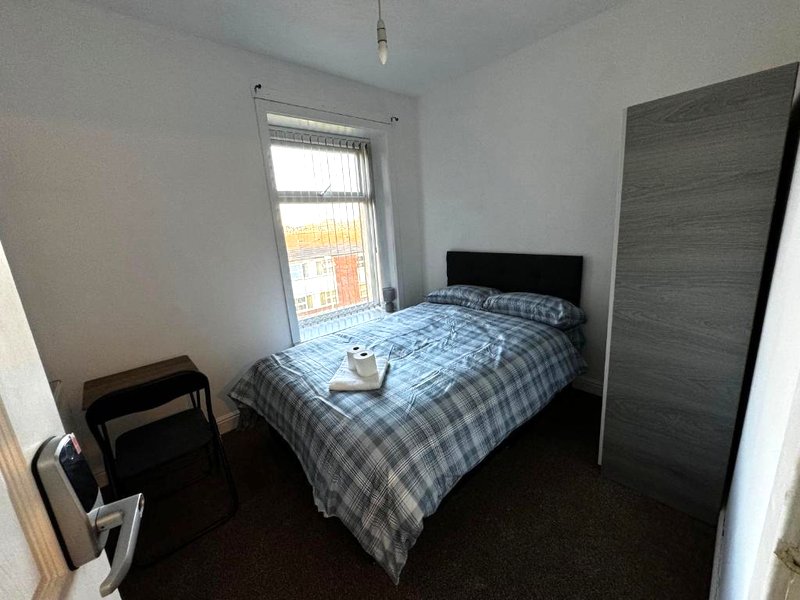 Double bed BW4 Accrington Burnleyの写真