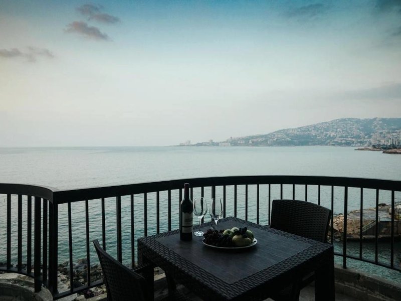Holiday Suites Hotel & Beach Resortの写真