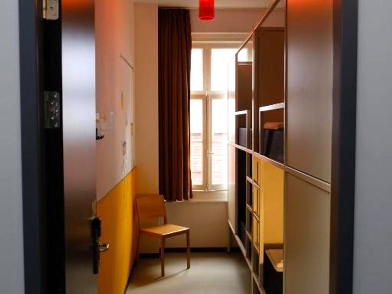 Hostel & Bar De Basisの写真