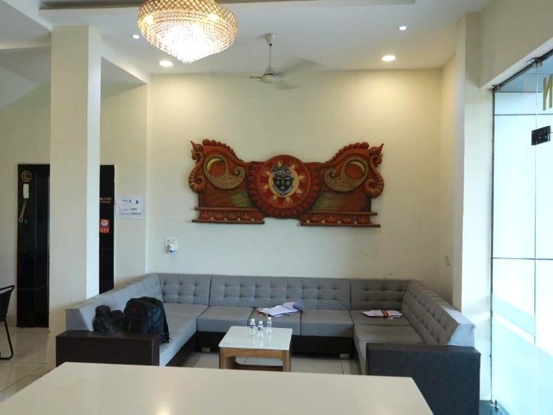 ホテル シュリ ケダパティ インターナショナル (Hotel Shri Khedapati International)の写真