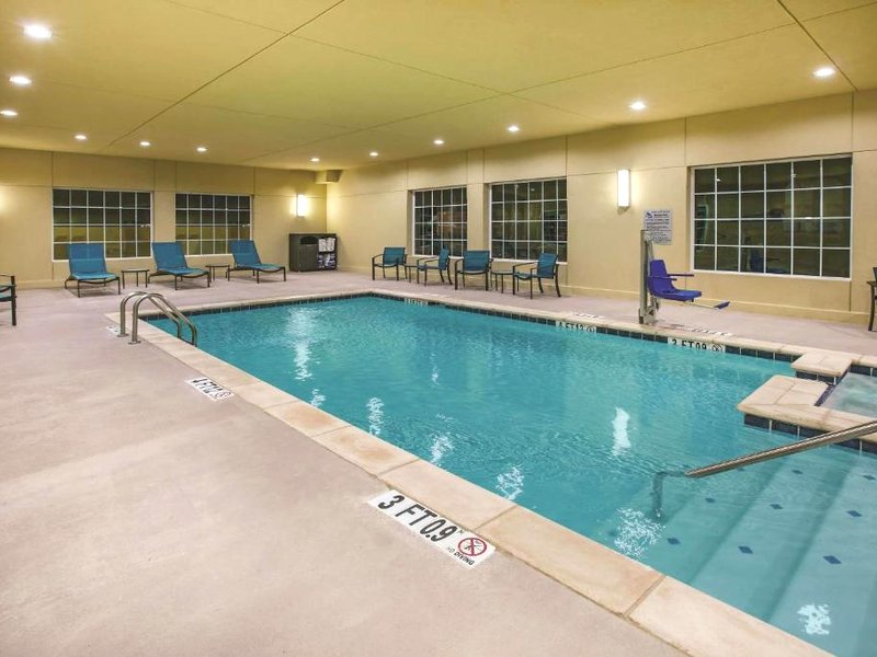 La Quinta Inn & Suites by Wyndham Colorado Cityの写真