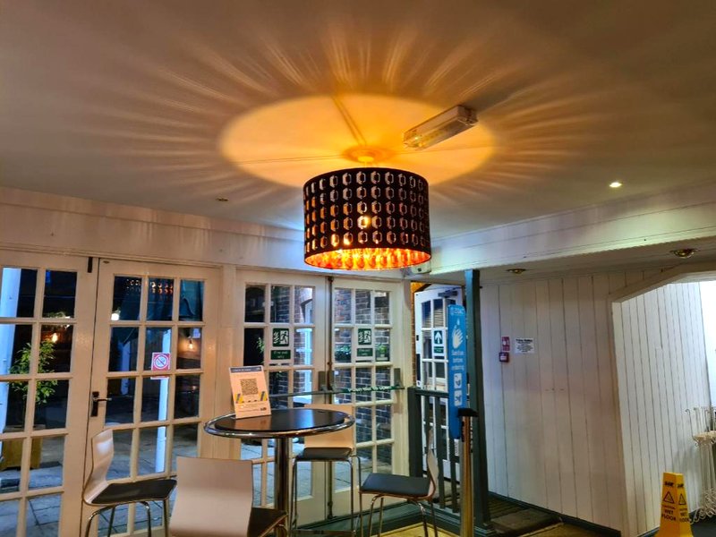 The Crown Hotelの写真