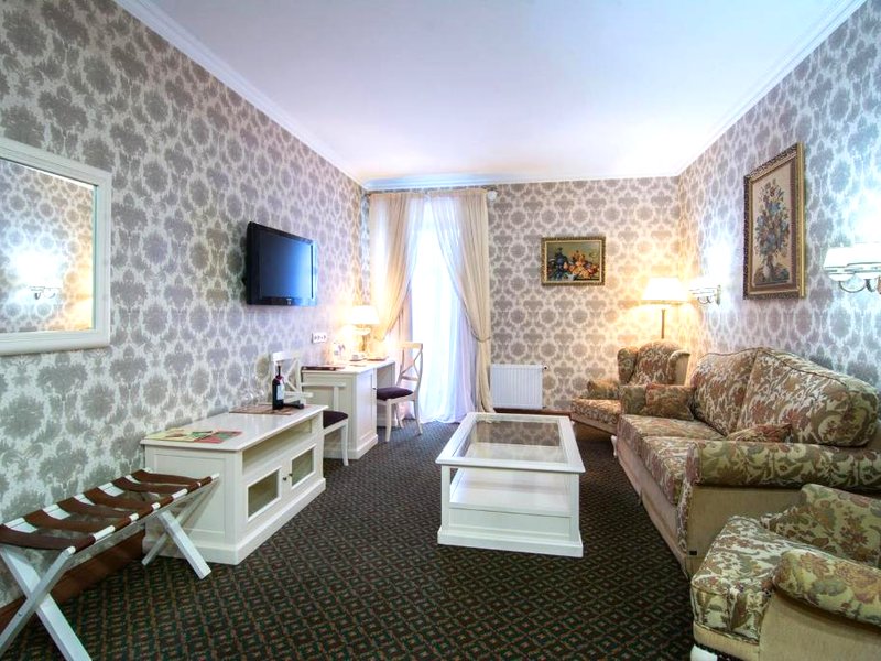Optima Collection Kamianets-Podilskyiの写真