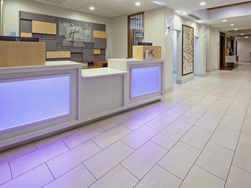 ホリデイ イン エクスプレス ＆ スイーツ クロービス フレズノ エリア バイ IHG (Holiday Inn Express & Suites Clovis Fresno Area By IHG)の写真
