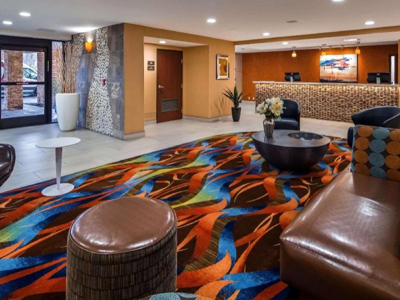 ベストウェスタン プラス フレズノ エアポート ホテル (Best Western Plus Fresno Airport Hotel)の写真