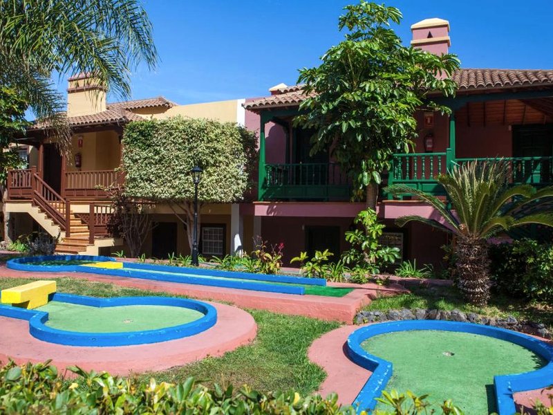 APARTAMENTOS OASIS SAN ANTONIOの写真