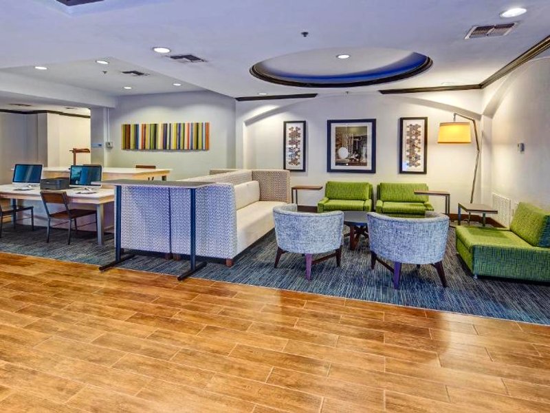 Holiday Inn Express Hotel and Suites Corsicana I-45 By IHGの写真