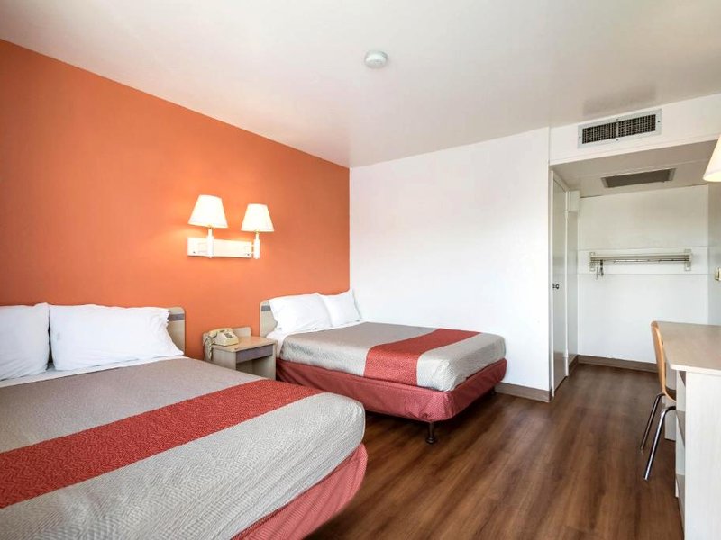 Motel 6 Wendoverの写真