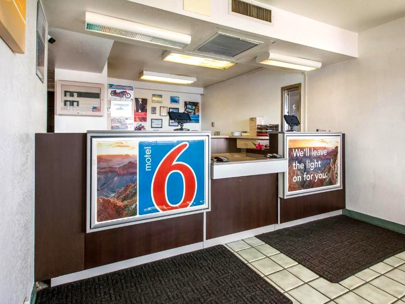 Motel 6 Wendoverの写真