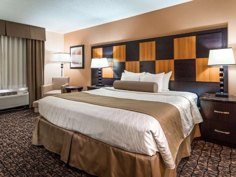 ベストウェスタン プラス ウェンドオーバー イン (Best Western PLUS Wendover Inn)の写真