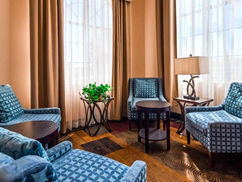 ベストウェスタン プラス ウェンドオーバー イン (Best Western PLUS Wendover Inn)の写真