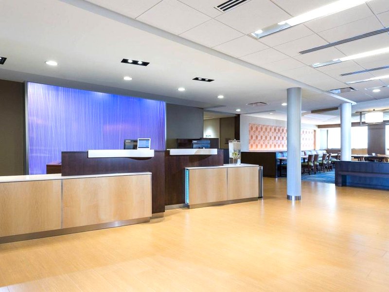 フェアフィールド バイ マリオット イン & スイーツ パームデザート コーチェラバレー (Fairfield by Marriott Inn & Suites Palm Desert Coachella Valley)の写真