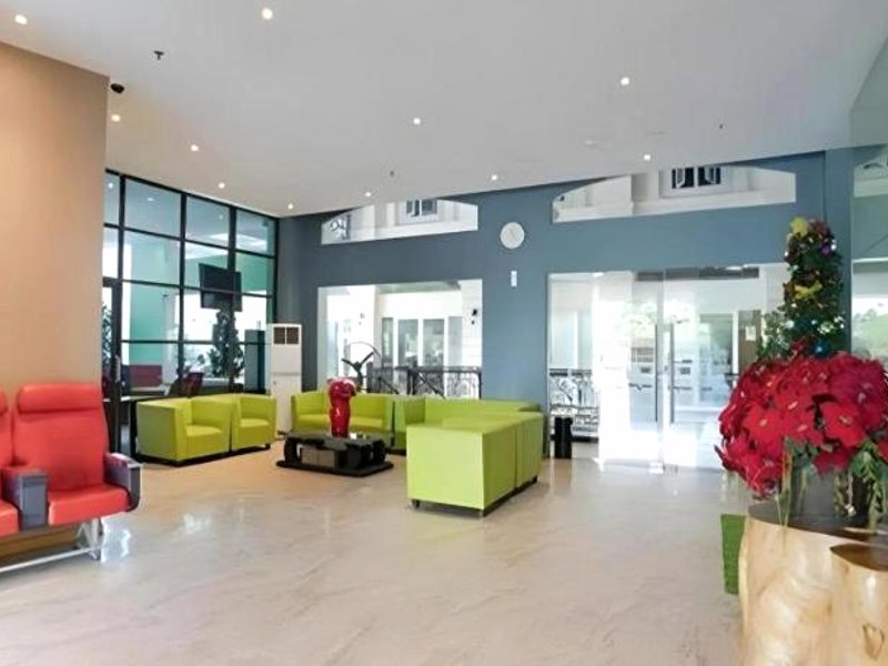 ザ クルー ホテル クアラナム インターナショナル エアポート (The Crew Hotel Kualanamu International Airport)の写真