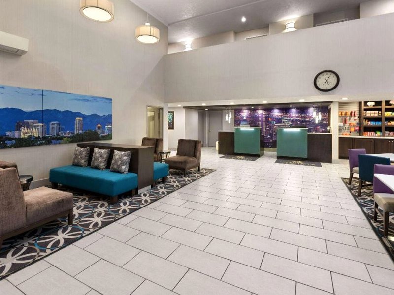 ラ キンタ イン アンド スイーツ バイ ウィンダム ノース オレム (La Quinta Inn & Suites by Wyndham North Orem)の写真