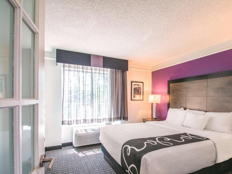 ラ キンタ イン アンド スイーツ バイ ウィンダム オレム ユニバーシティ パークウェイ (La Quinta Inn & Suites by Wyndham Orem University Parkway)の写真