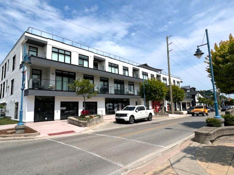 Beachview getaway at the New Carlyle 200 on the Main strip in Grand Bendの写真