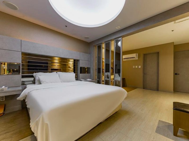 ホテル ON ウィワン (Hotel ON Uiwang)の写真