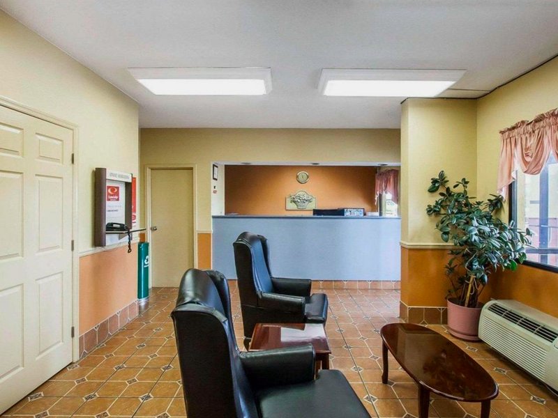 Econo Lodge Inn & Suites I-20, exit 73の写真